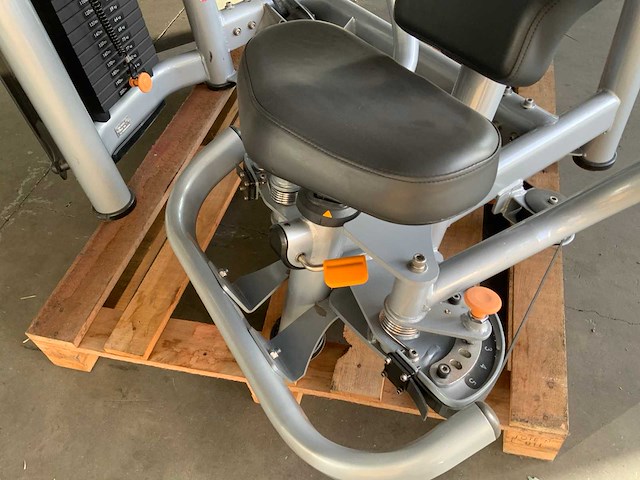 Matrix aura g3 pectoral fly krachtstation - afbeelding 2 van  6