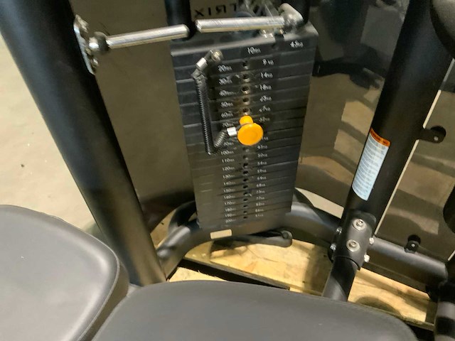 Matrix aura g3 phrone legcurl krachtstation - afbeelding 3 van  6