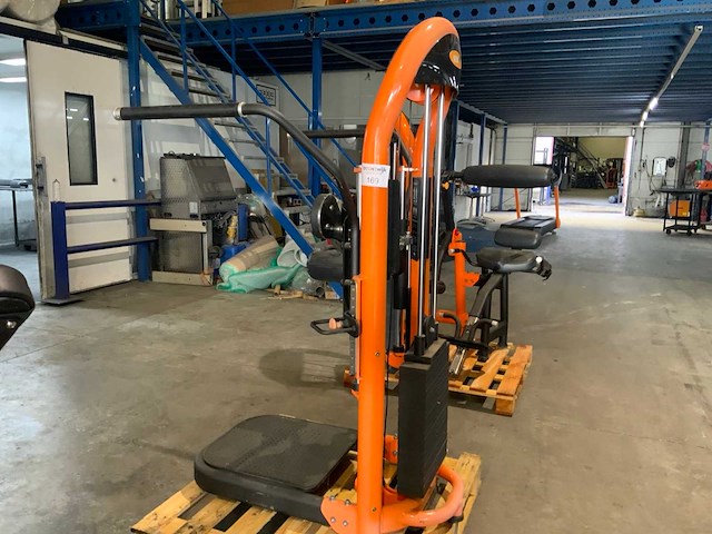 Matrix aura g3 rotary hip krachtstation - afbeelding 6 van  6