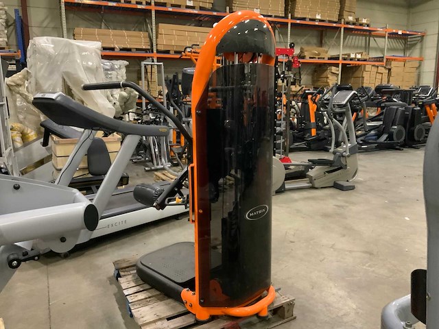 Matrix aura g3 rotary hip krachtstation - afbeelding 3 van  5