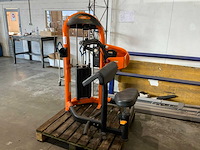 Matrix aura g3 triceps extension krachtstation - afbeelding 1 van  5
