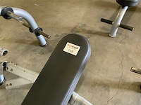 Matrix aura olympische incline bench krachtstation - afbeelding 2 van  3
