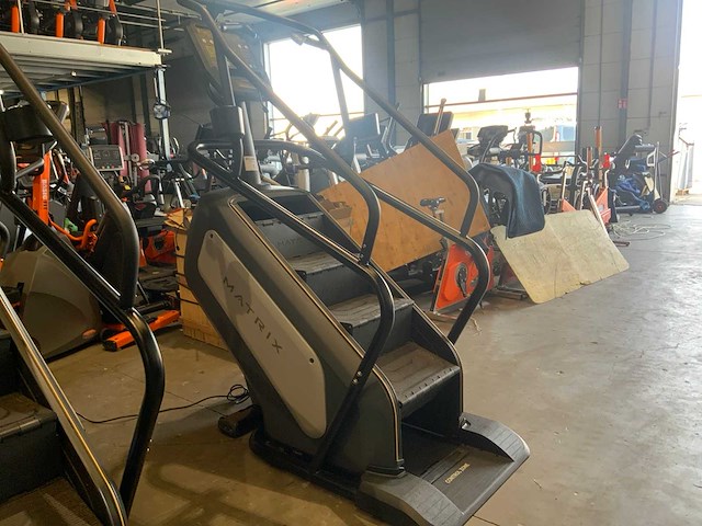 Matrix c5x climbmill overige cardiotoestellen - afbeelding 4 van  5