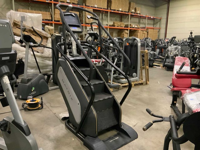 Matrix c7xe climber crosstrainer - afbeelding 1 van  5
