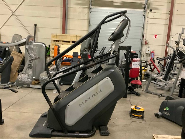 Matrix c7xe climber crosstrainer - afbeelding 3 van  5