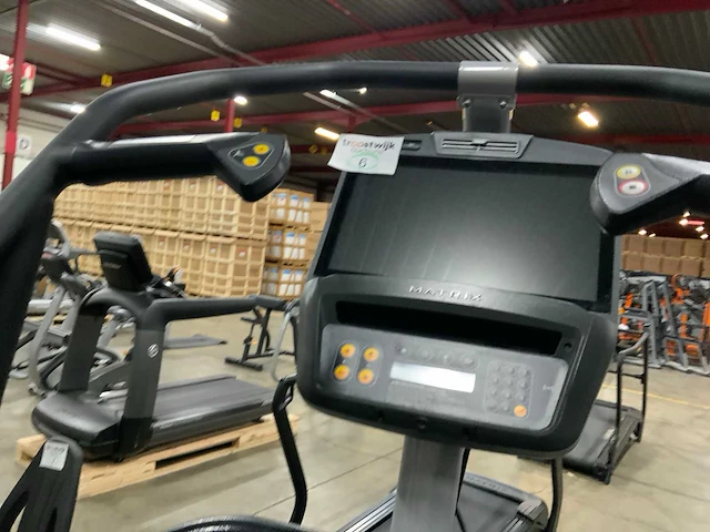 Matrix c7xi traploper overige cardiotoestellen - afbeelding 2 van  5