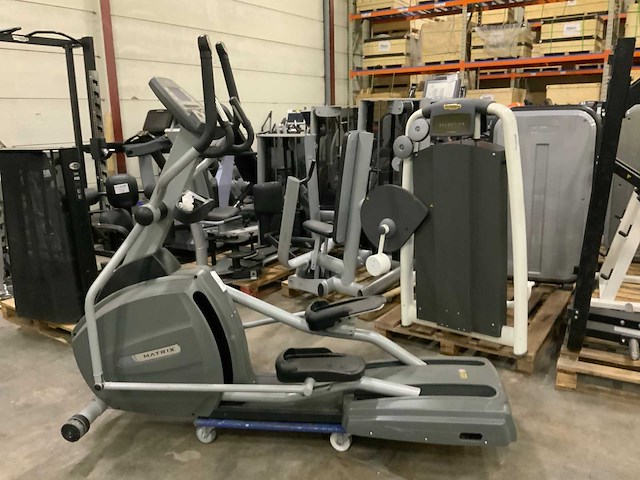 Matrix e1x elliptical crosstrainer - afbeelding 1 van  3