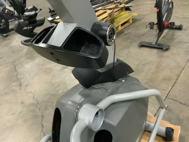 Matrix e1x elliptical crosstrainer - afbeelding 5 van  5