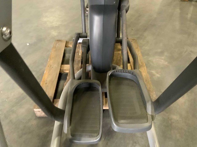 Matrix e5x elliptical crosstrainer - afbeelding 3 van  6
