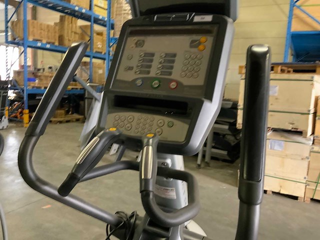Matrix e5x elliptical crosstrainer - afbeelding 3 van  5
