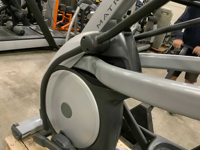 Matrix e5x elliptical crosstrainer - afbeelding 5 van  5