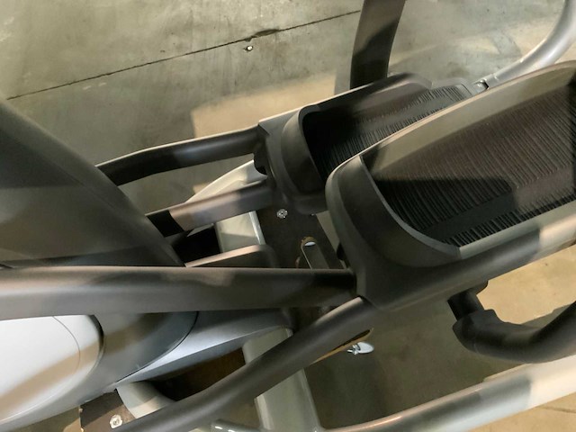 Matrix e5x elliptical crosstrainer - afbeelding 3 van  6