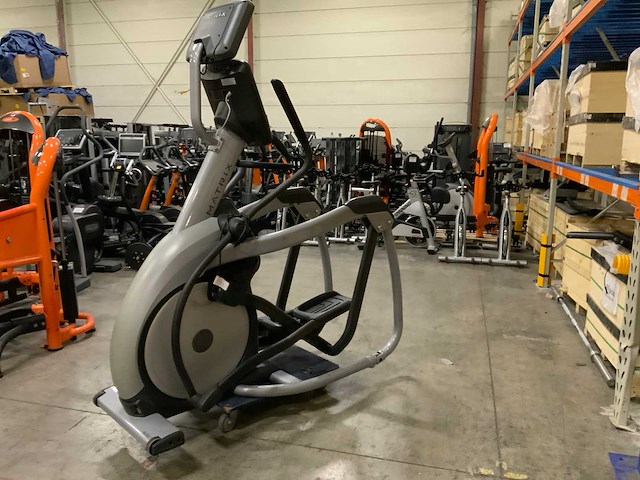 Matrix e5x elliptical crosstrainer - afbeelding 1 van  5