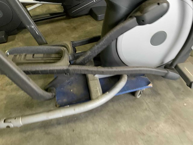Matrix e5x elliptical crosstrainer - afbeelding 2 van  5