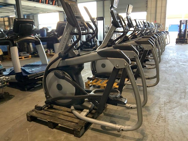 Matrix e5x elliptical crosstrainer - afbeelding 5 van  6