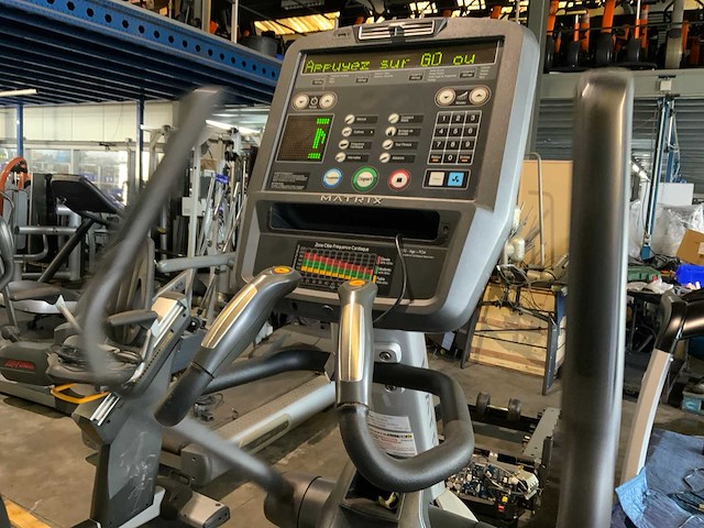 Matrix e5x elliptical crosstrainer - afbeelding 6 van  6