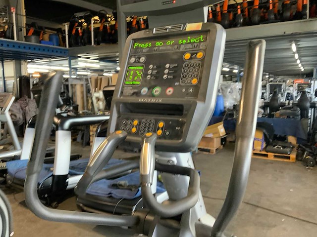 Matrix e5x elliptical crosstrainer - afbeelding 3 van  5