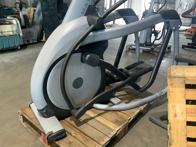 Matrix e5x elliptical crosstrainer - afbeelding 5 van  5