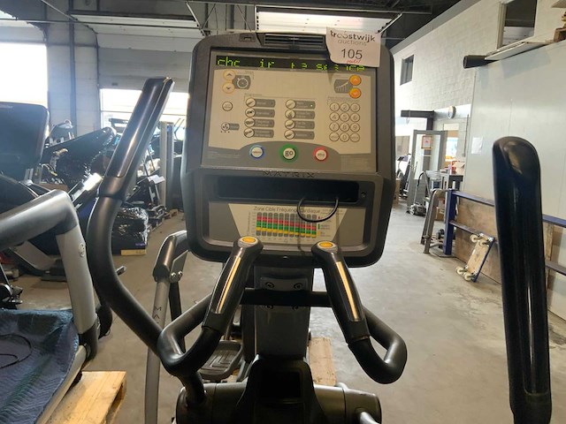 Matrix e5x elliptical crosstrainer - afbeelding 5 van  6