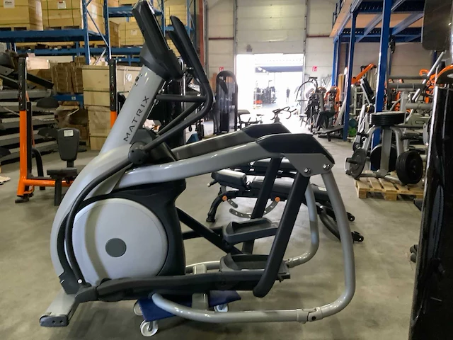 Matrix e5x elliptical krachtstation - afbeelding 2 van  6
