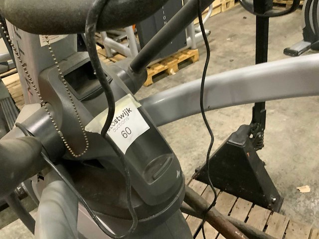 Matrix e7xe elliptical crosstrainer - afbeelding 2 van  6