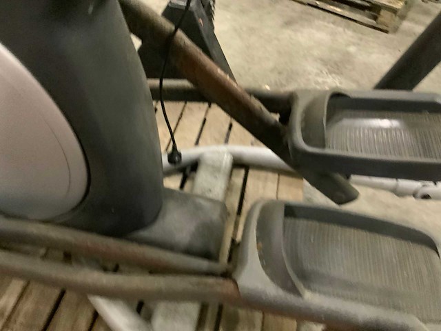 Matrix e7xe elliptical crosstrainer - afbeelding 5 van  6