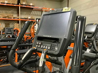 Matrix e7xe elliptical crosstrainer - afbeelding 4 van  5
