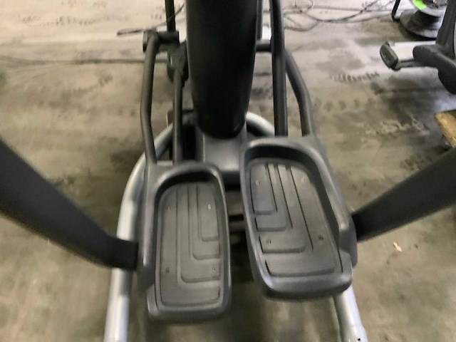 Matrix e7xe elliptical crosstrainer - afbeelding 5 van  5