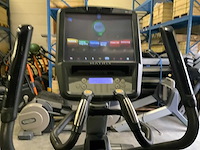 Matrix e7xe elliptical crosstrainer - afbeelding 2 van  5