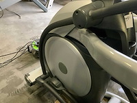 Matrix e7xe elliptical crosstrainer - afbeelding 3 van  5