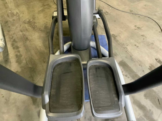 Matrix e7xe elliptical crosstrainer - afbeelding 3 van  6