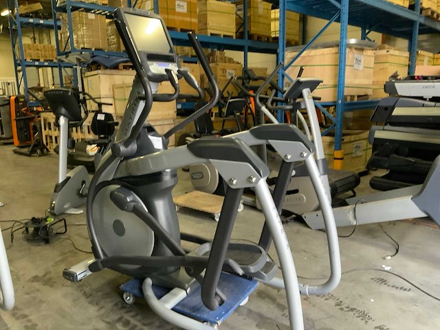 Matrix e7xe elliptical crosstrainer - afbeelding 5 van  6