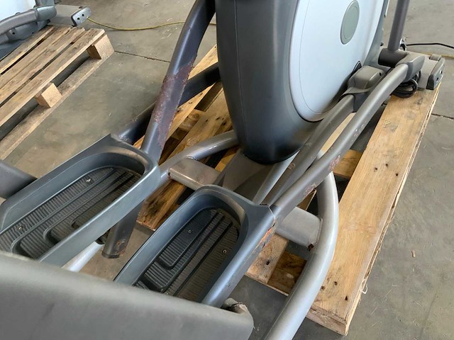 Matrix e7xe elliptical crosstrainer - afbeelding 5 van  5