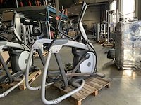 Matrix e7xe elliptical crosstrainer - afbeelding 2 van  5