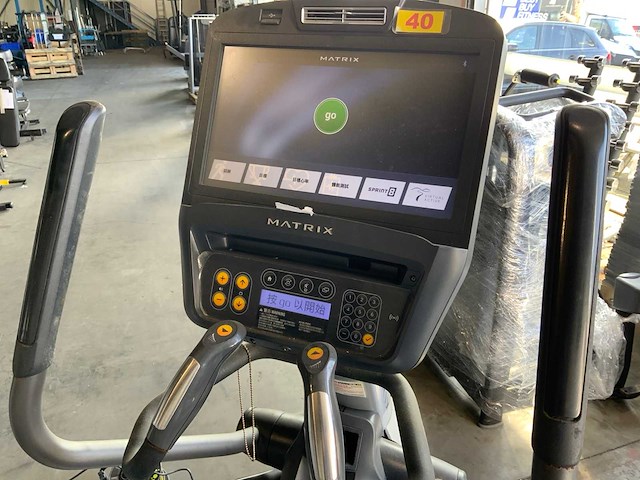 Matrix e7xe elliptical crosstrainer - afbeelding 6 van  6