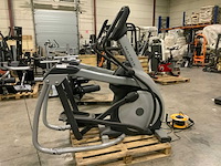 Matrix e7xe elliptical crosstrainer - afbeelding 2 van  6