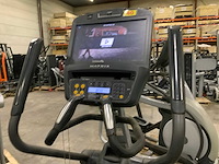 Matrix e7xe elliptical crosstrainer - afbeelding 3 van  5