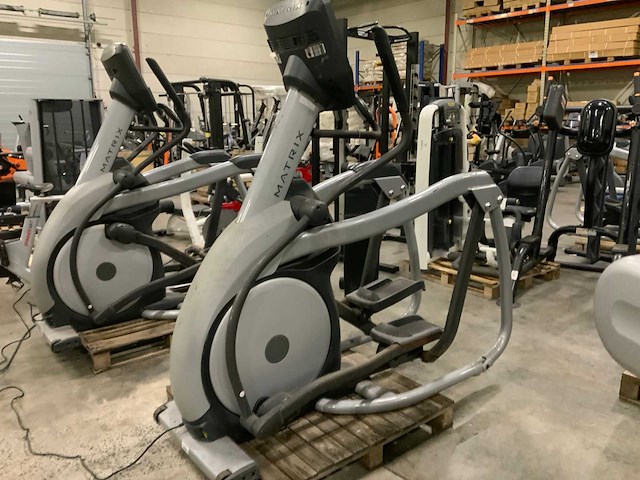 Matrix e7xe elliptical crosstrainer - afbeelding 5 van  5