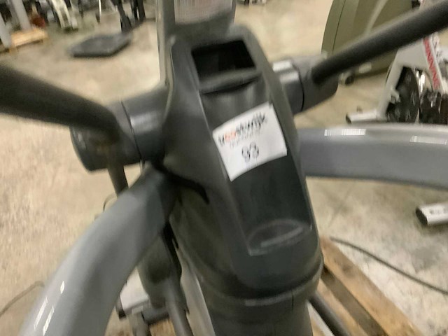 Matrix e7xe elliptical crosstrainer - afbeelding 4 van  5