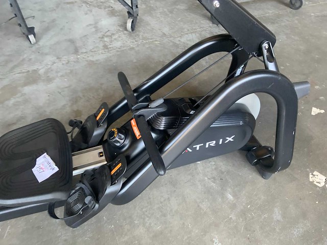 Matrix electric rower roeitrainer - afbeelding 2 van  4