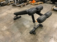 Matrix g3 abdominal crunch bench krachtstation - afbeelding 3 van  3