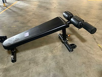 Matrix g3 abdominal crunch bench krachtstation - afbeelding 1 van  4