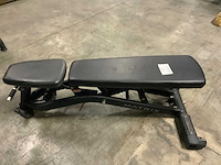 Matrix g3 adjustable bench black krachtstation - afbeelding 5 van  5