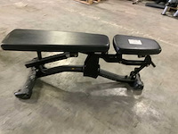 Matrix g3 adjustable bench krachtstation - afbeelding 1 van  1