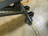 Matrix g3 adjustable bench krachtstation - afbeelding 4 van  5
