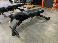 Matrix g3 adjustable bench krachtstation - afbeelding 1 van  3