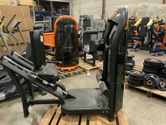 Matrix g3 calfpress krachtstation - afbeelding 1 van  5