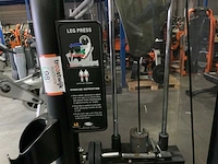Matrix g3 legpress krachtstation - afbeelding 2 van  5