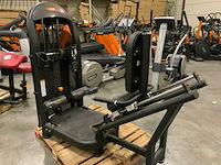 Matrix g3 rotary calf press krachtstation - afbeelding 2 van  5