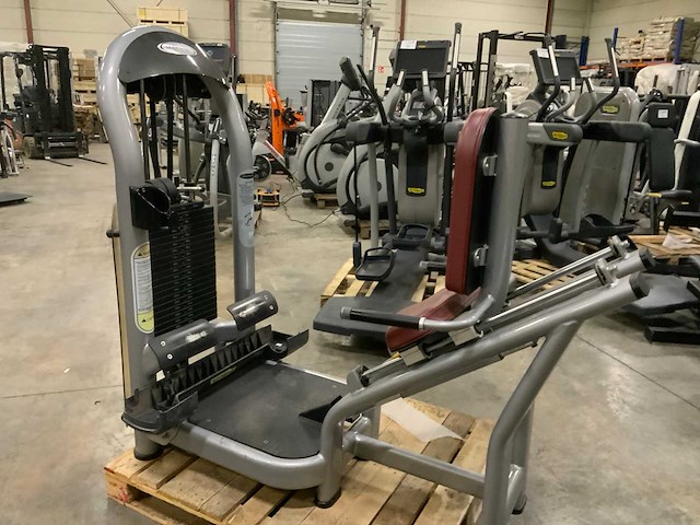 Matrix g3 rotary calf press krachtstation - afbeelding 2 van  8